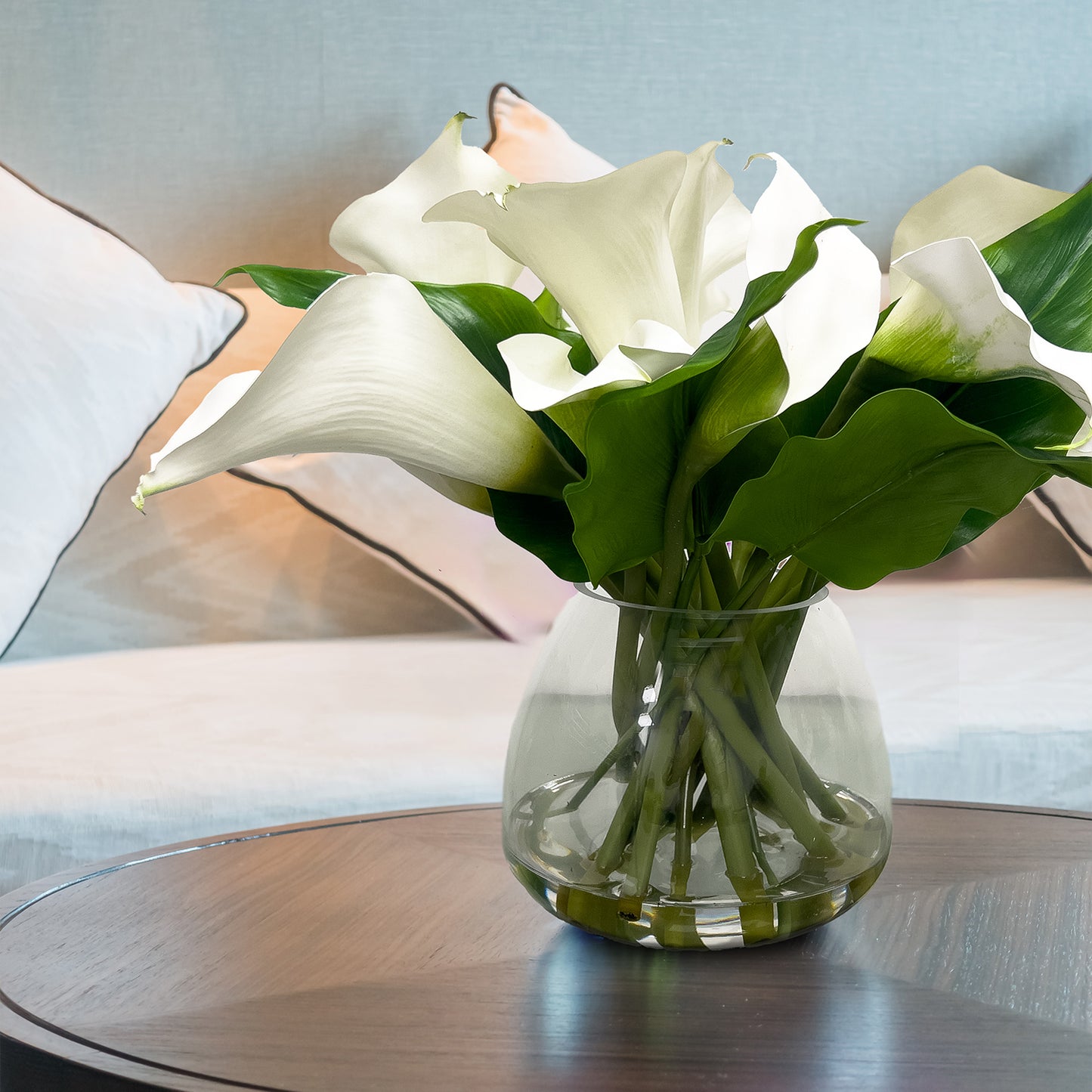 Calla Lily with Glass Vase
